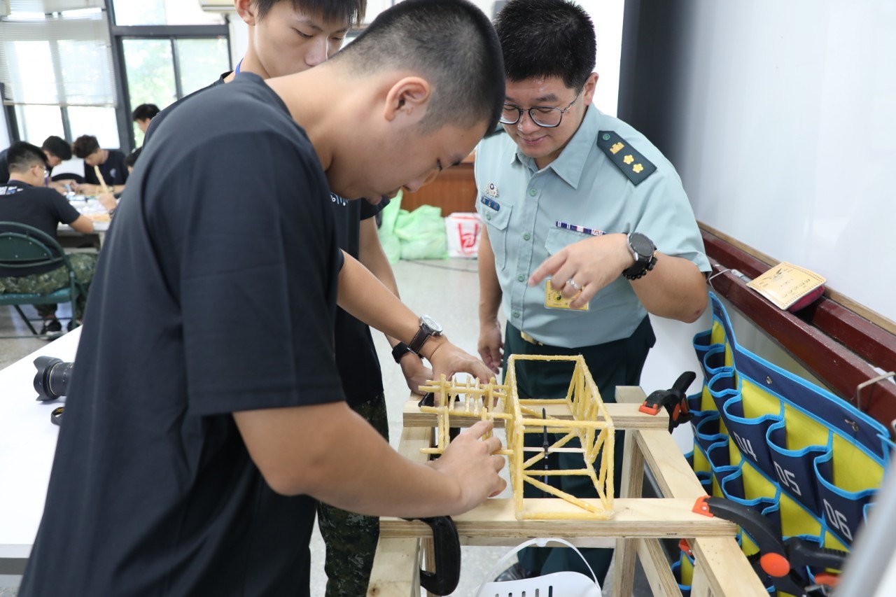 113年暑期戰鬥營-國防科學基礎科技實作研習營