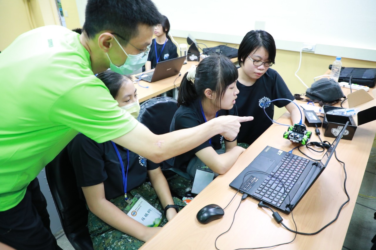 113年暑期戰鬥營-國防科學基礎科技實作研習營