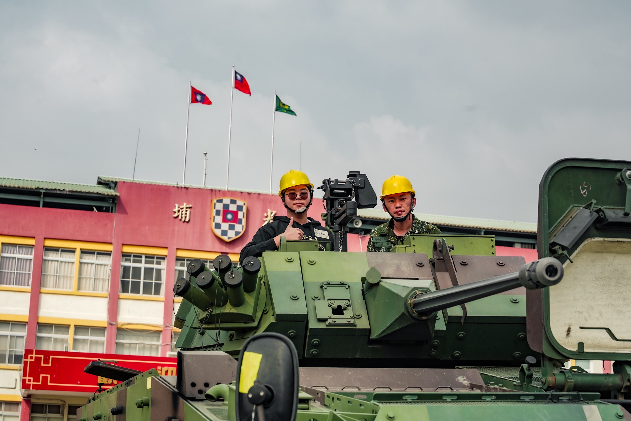 2D804C37-A4CE-47F1-9F1A-31B6A22C98E4