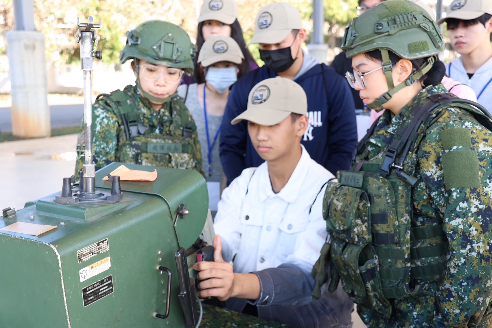 0C1082D4-F9A9-4048-997F-CF8D8397E0FD