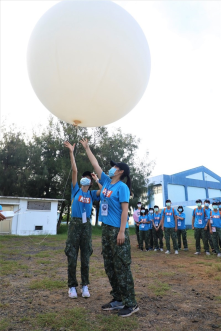 109年暑戰營-航空戰鬥營探空氣球施放